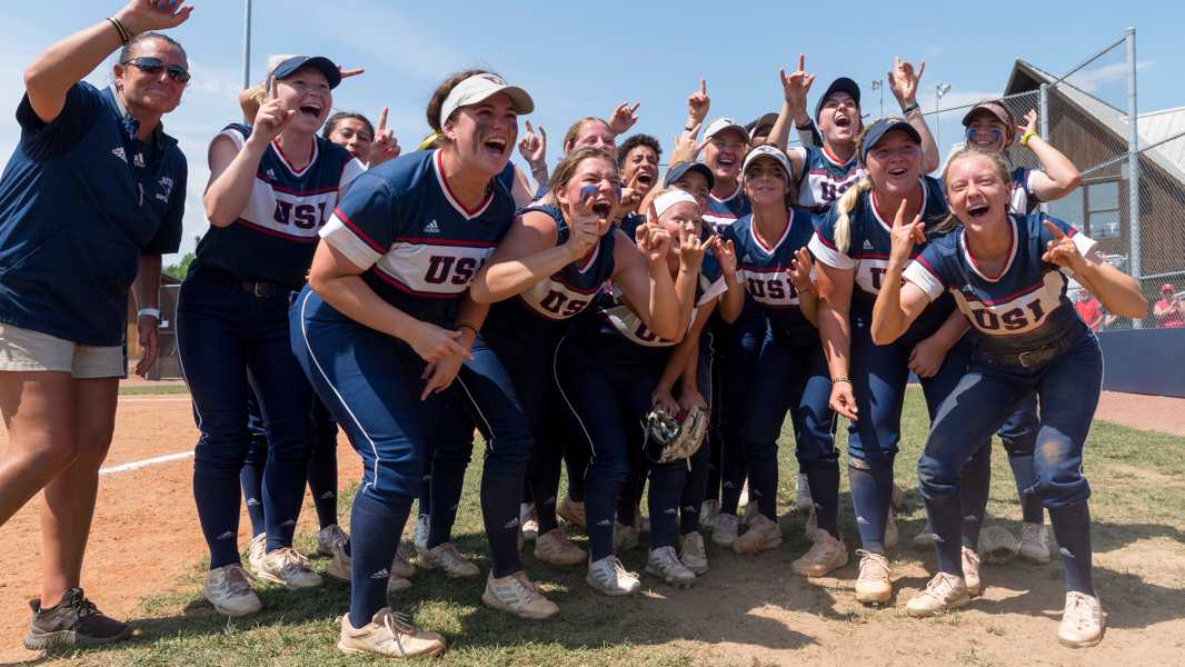 USI softball wins regional title, defending home field with