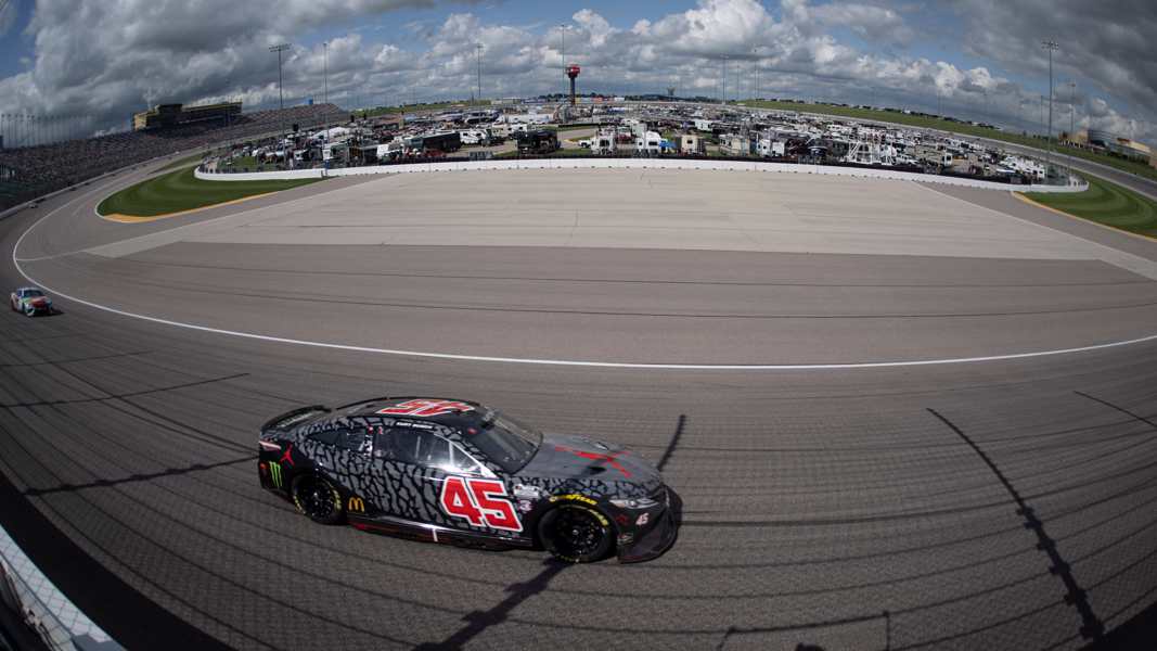 kurt busch jordan brand