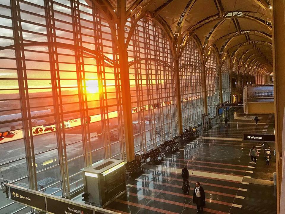 10 Things To Do If Youre Stuck In Reagan National Airport