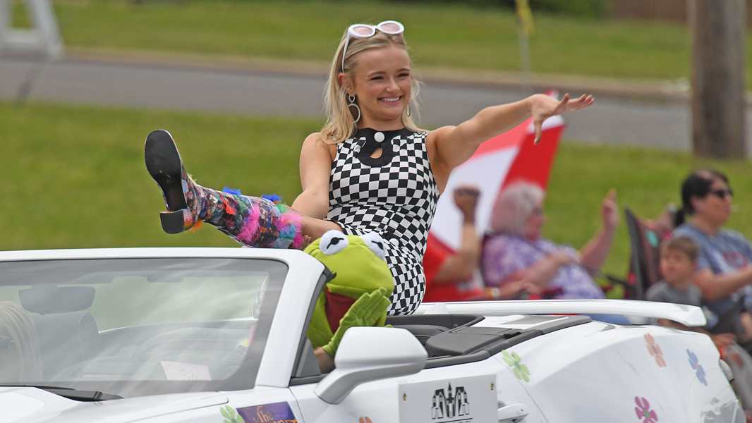 Contestants in the spotlight at Miss Ohio Parade