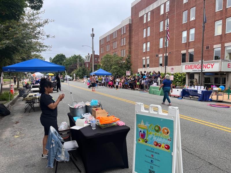 HCA hosts 'Spring into Summer' health event at Retreat Doctors' Hospital